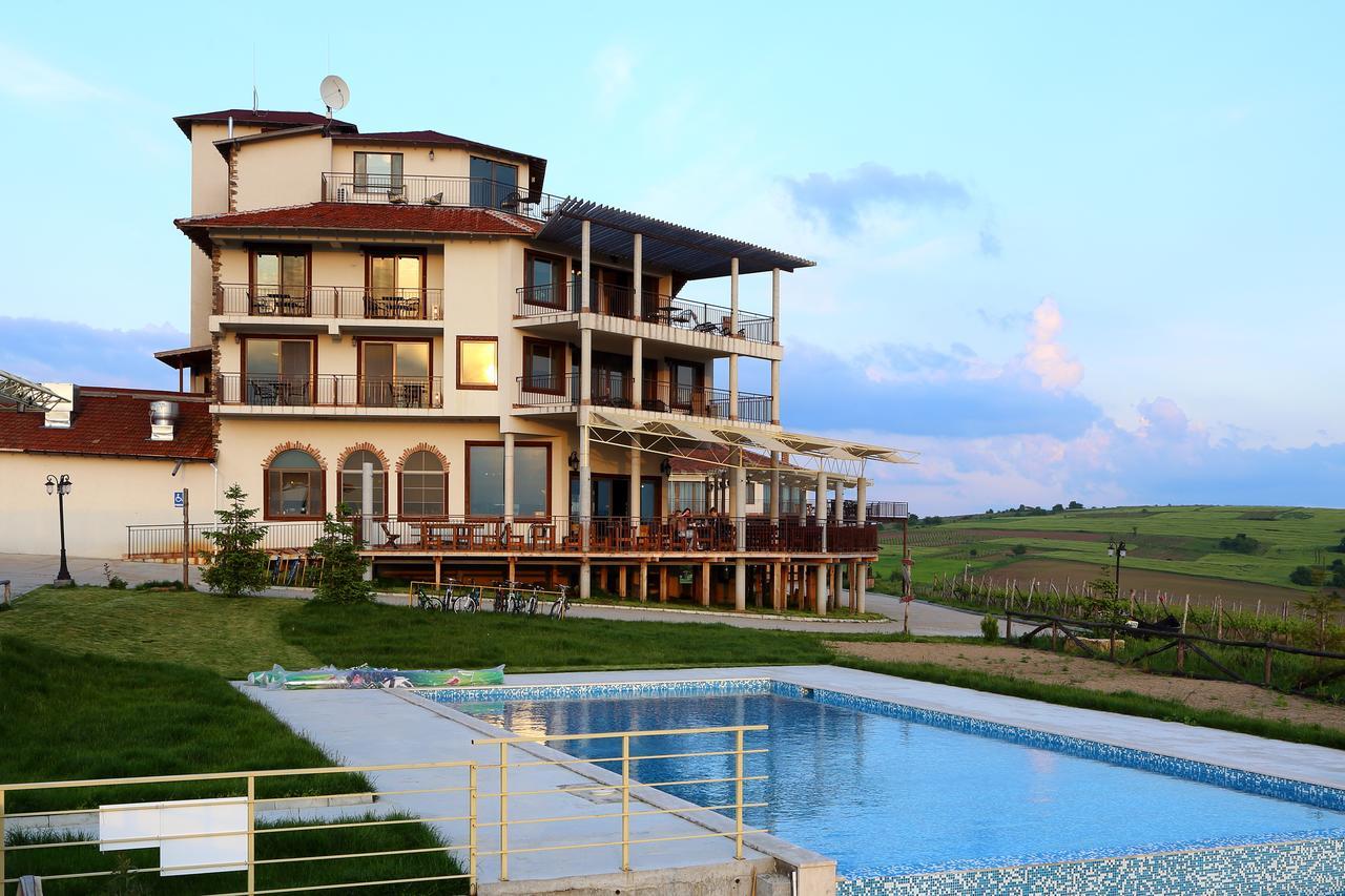 винарна “седем поколения” 4* Mechka